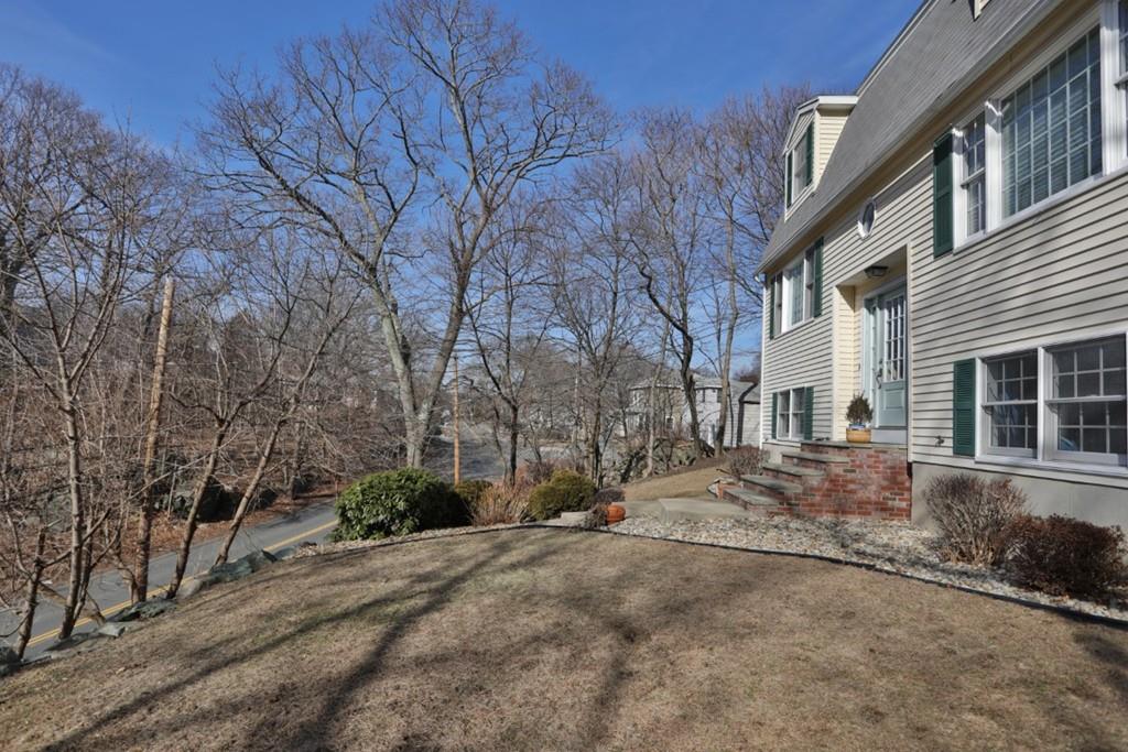154 Spring Street Stoneham, MA 02180 - Photo 5 of 33