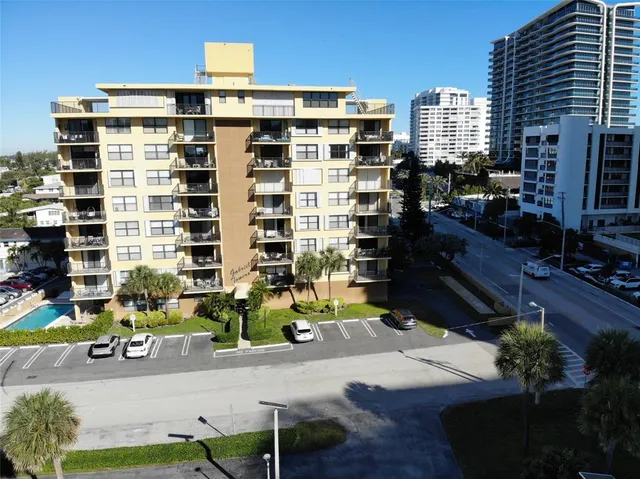 $2,280 | 801 North Ocean Boulevard, Unit 604, Pompano Beach, FL 33062