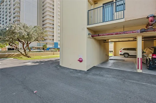 $2,280 | 801 North Ocean Boulevard, Unit 604, Pompano Beach, FL 33062