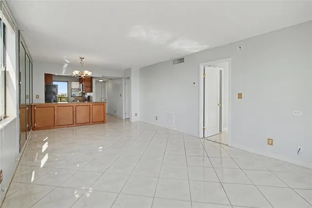 $2,280 | 801 North Ocean Boulevard, Unit 604, Pompano Beach, FL 33062