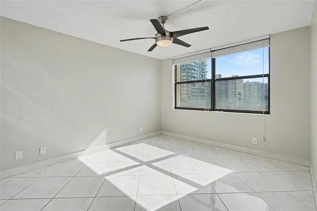 $2,280 | 801 North Ocean Boulevard, Unit 604, Pompano Beach, FL 33062