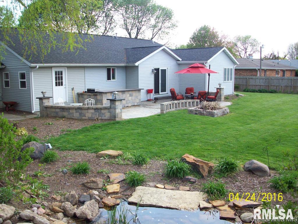 807 West Washington Street Athens, IL 62613 - Photo 36 of 36 Gallery Image 36