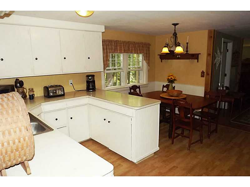 50 Williams Road Smithfield, RI 02917 - Photo 3 of 25 Kitchen.