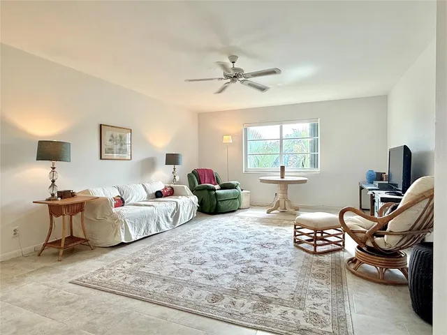 $269,900 | 669 West Oakland Park Boulevard, Unit 220B, Fort Lauderdale, FL 33309