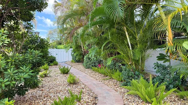 $269,900 | 669 West Oakland Park Boulevard, Unit 220B, Fort Lauderdale, FL 33309