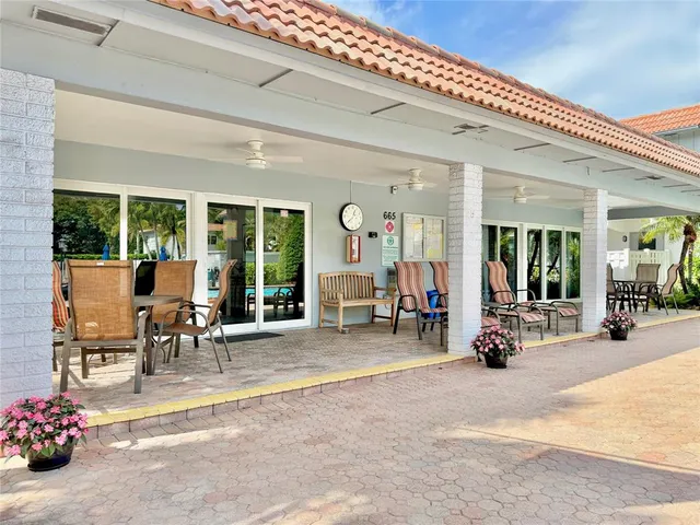 $269,900 | 669 West Oakland Park Boulevard, Unit 220B, Fort Lauderdale, FL 33309