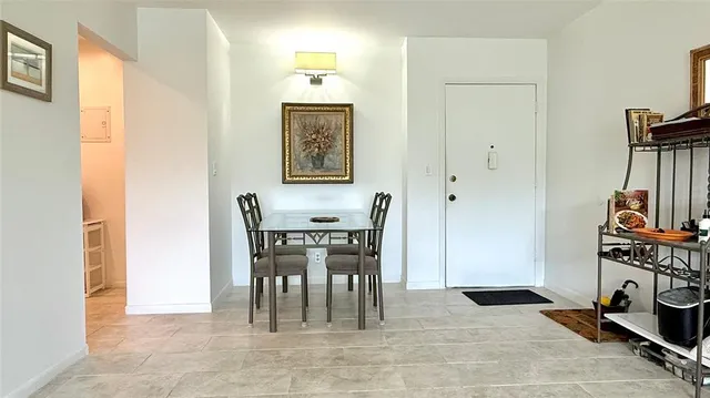 $269,900 | 669 West Oakland Park Boulevard, Unit 220B, Fort Lauderdale, FL 33309