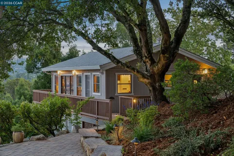 $2,795,000 | 41 Kellie Ann Court, Orinda, CA 94563