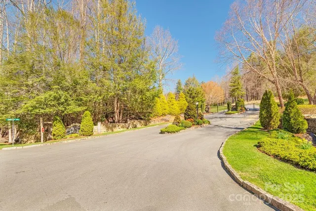 $29,900 | 461 Somersby Parkway, Hendersonville, NC 28739