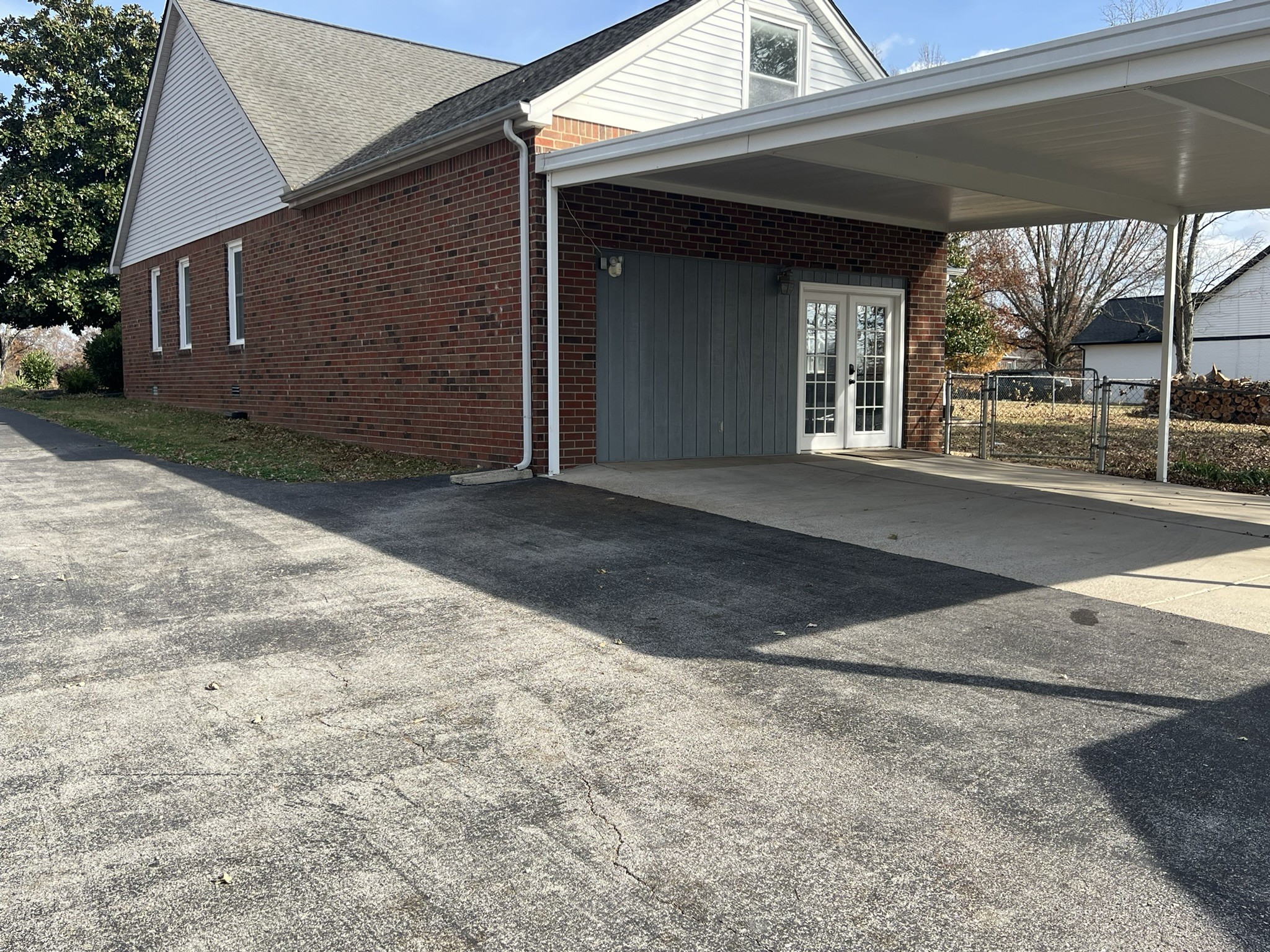 2654 Crosspark Drive Murfreesboro, TN 37129 - Photo 5 of 36 a front view of a house with a yard and garage