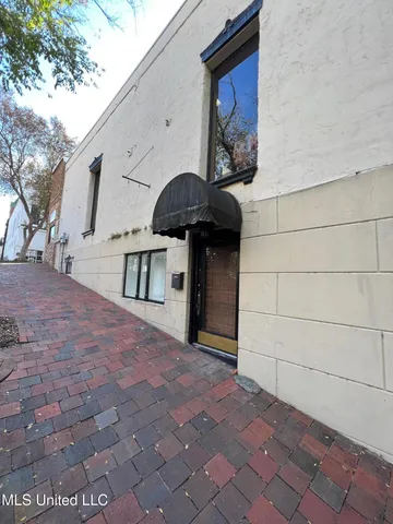 $1,200 | 622 Crawford Street, Vicksburg, MS 39180