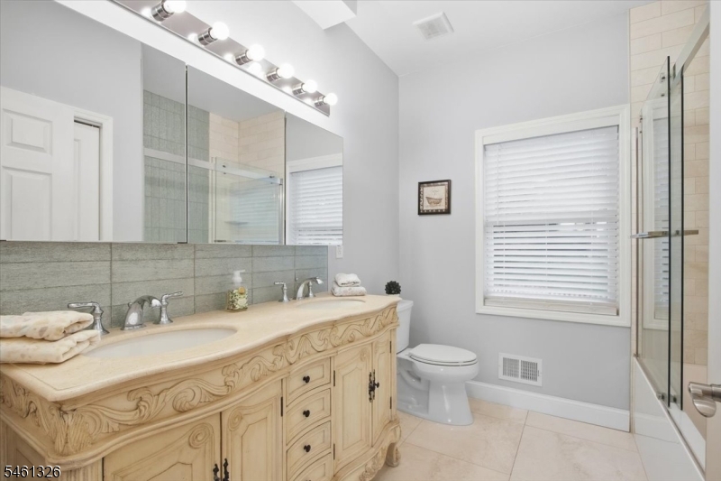 677 Canistear Road Vernon, NJ 07422 - Photo 19 of 43 Gallery Image 19