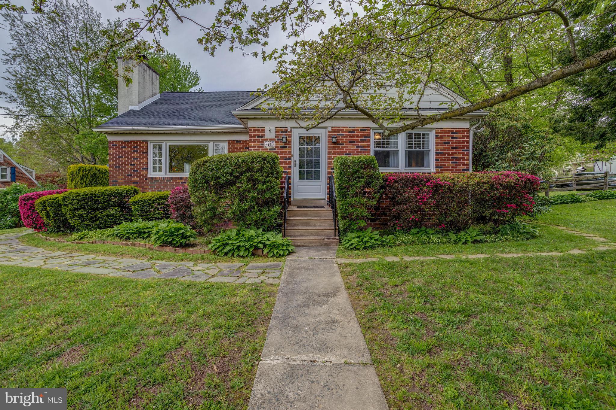 707 Harvey Road Wallingford, PA 19086 - Photo 3 of 43 Exterior