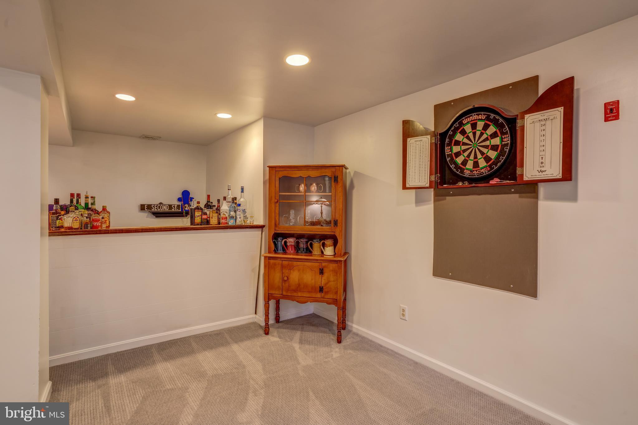 707 Harvey Road Wallingford, PA 19086 - Photo 38 of 43 Bar