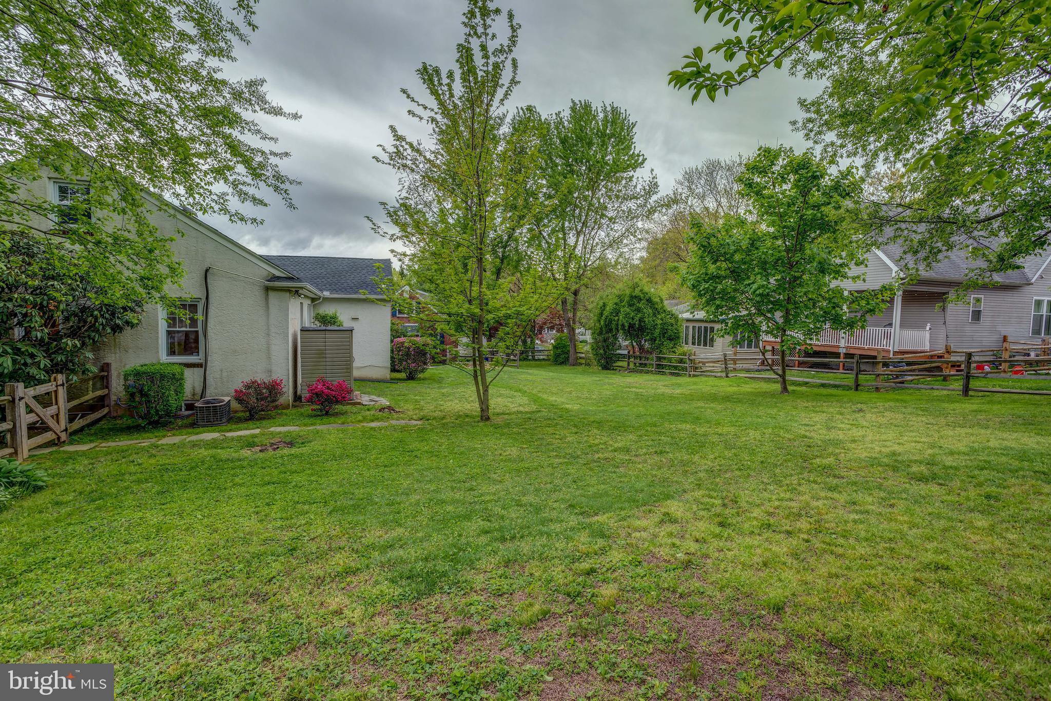 707 Harvey Road Wallingford, PA 19086 - Photo 10 of 43 Yard