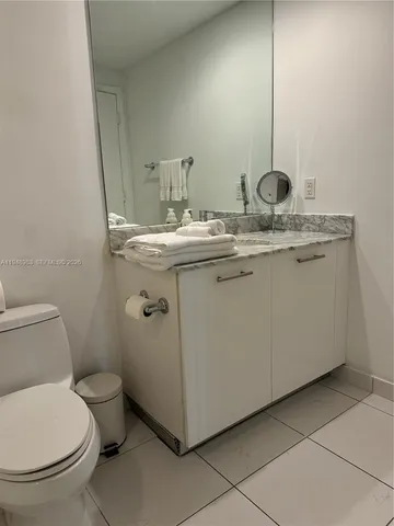 $3,350 | 500 Brickell Avenue, Unit 1704, Miami, FL 33131