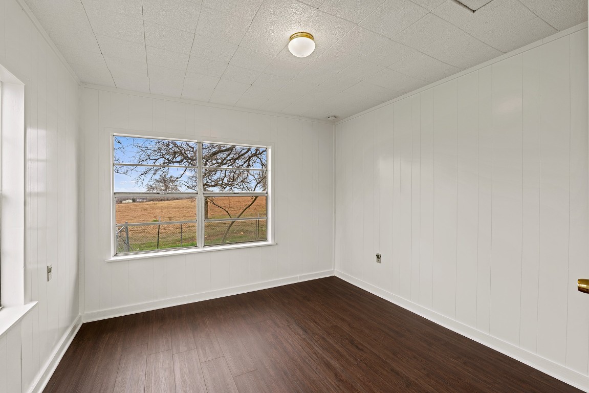 1430 South Us Highway Milano, TX 76556 - Photo 11 of 29