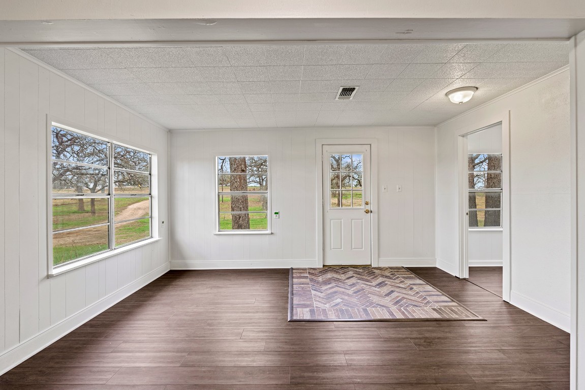 1430 South Us Highway Milano, TX 76556 - Photo 9 of 29