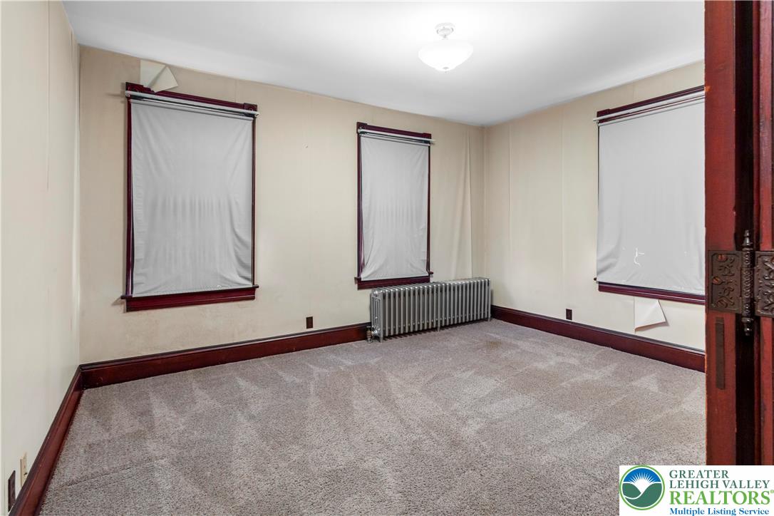 170 South Whitfield Street Nazareth, PA 18064 - Photo 3 of 29 an empty room with windows
