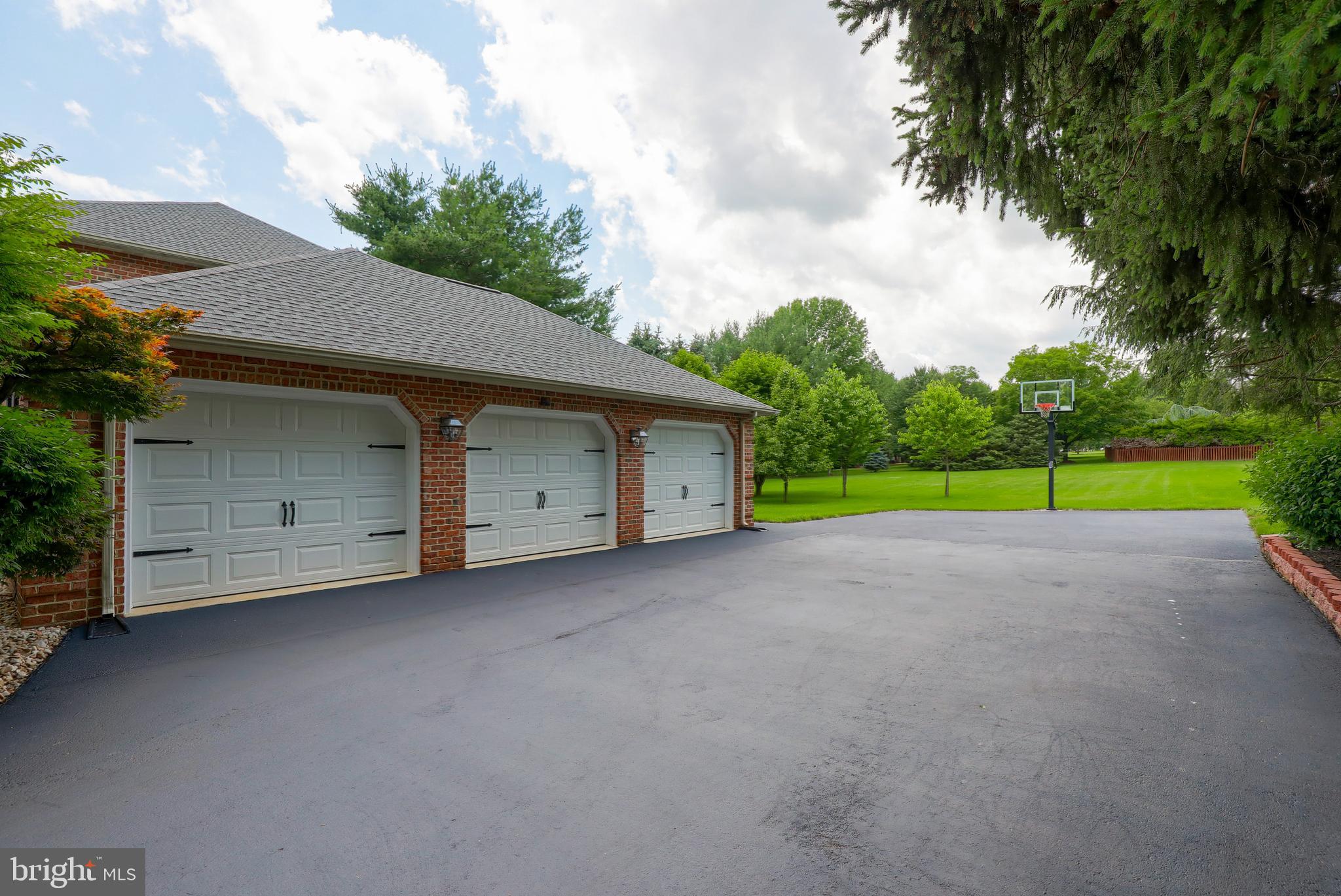 1112 Sylvan Road Lancaster, PA 17601 - Photo 62 of 69 Gallery Image 62