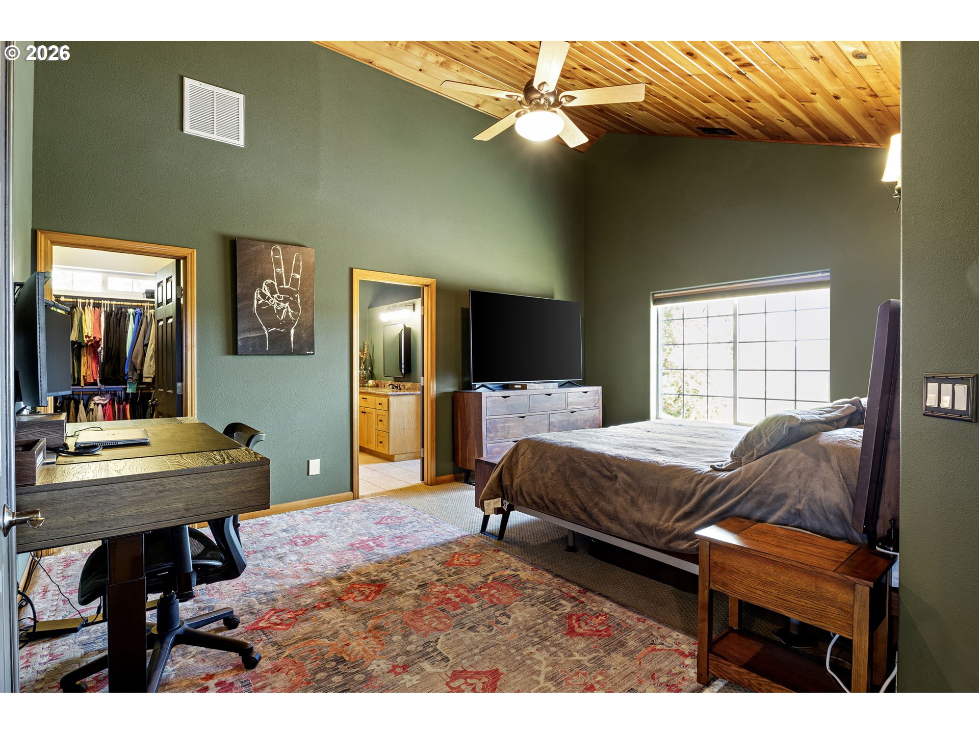 445 Melqua Road Roseburg, OR 97471 - Photo 29 of 48 Bedroom, Primary