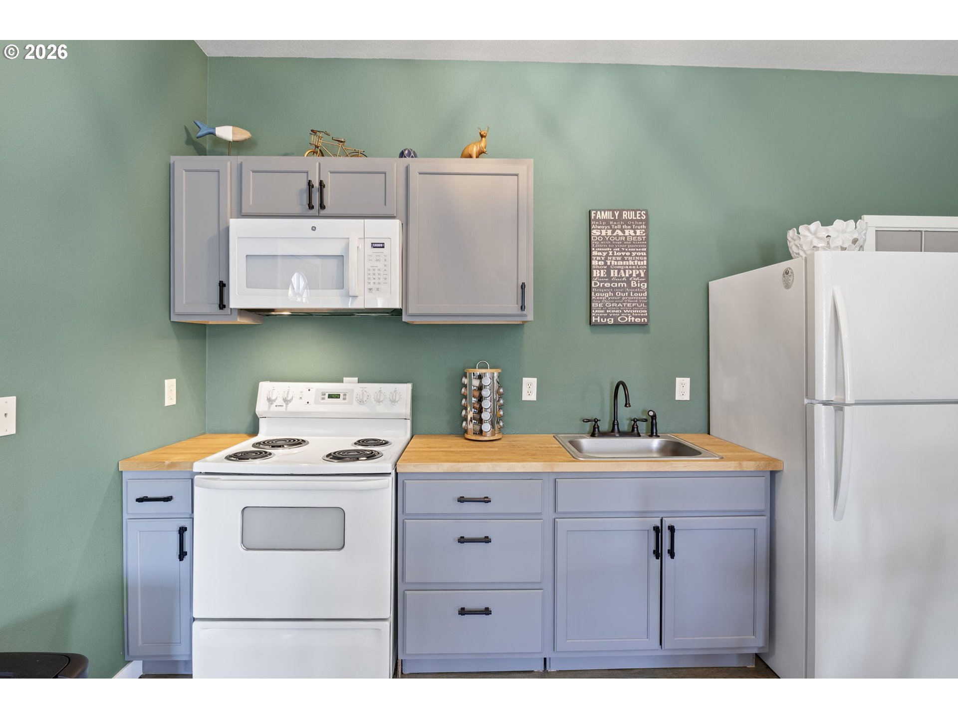 445 Melqua Road Roseburg, OR 97471 - Photo 45 of 48 Accessory Dwelling Unit