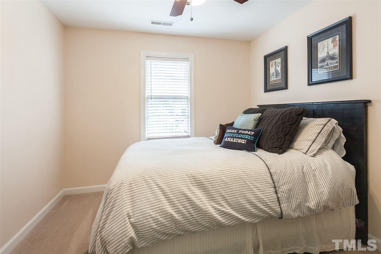 5321 Fairmead Circle Raleigh, NC 27613 - Photo 18 of 23