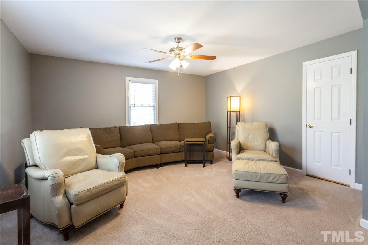 5321 Fairmead Circle Raleigh, NC 27613 - Photo 21 of 23