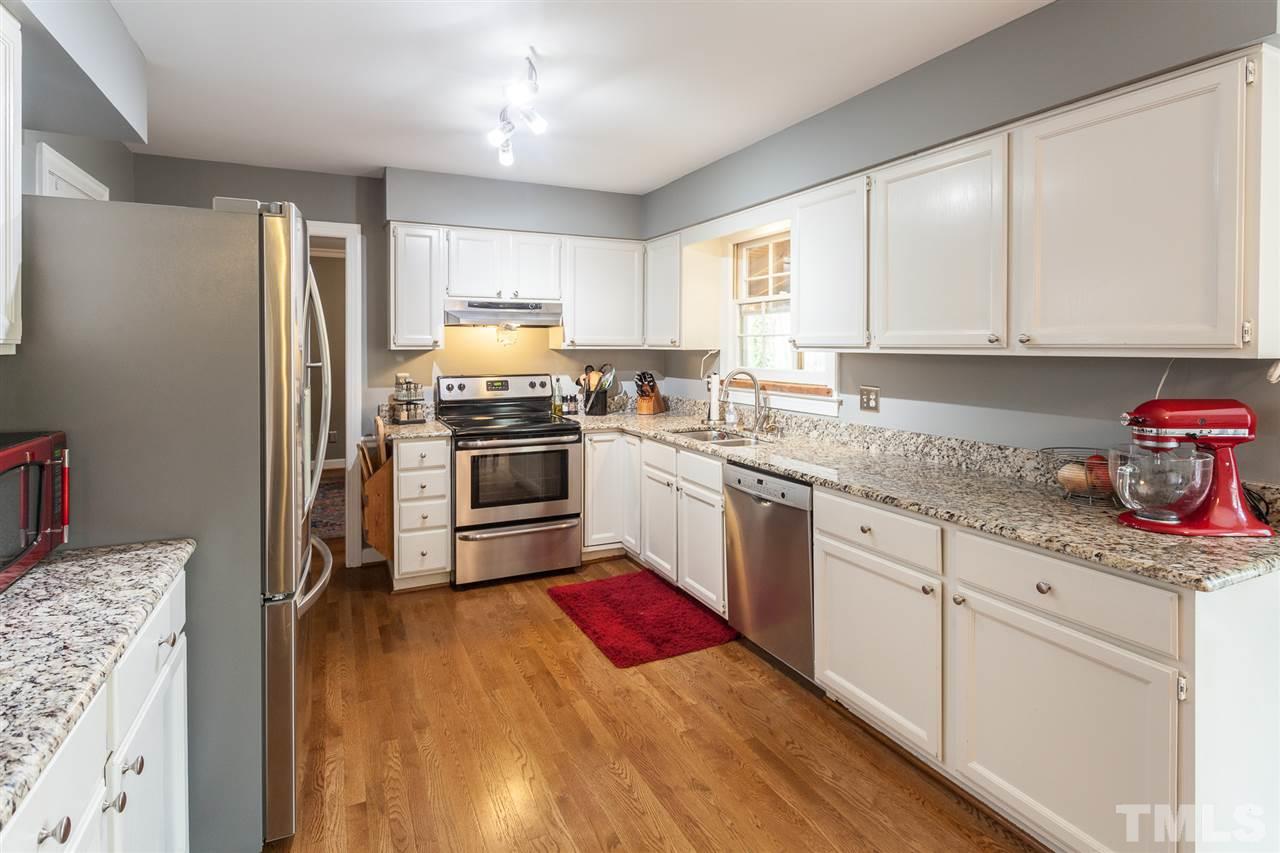 5321 Fairmead Circle Raleigh, NC 27613 - Photo 5 of 23