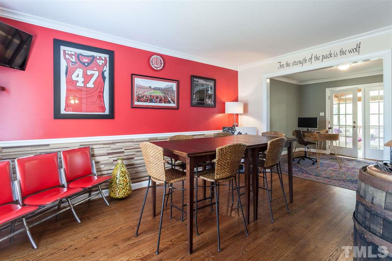 5321 Fairmead Circle Raleigh, NC 27613 - Photo 7 of 23 Flex space for living or dining.