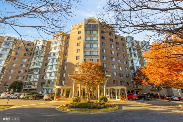 $275,000 | 3005 South Leisure World Boulevard, Unit 201, Silver Spring, MD 20906