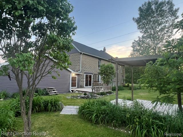 2601 Beck Road Howell, MI 48843 - Photo 2 of 28