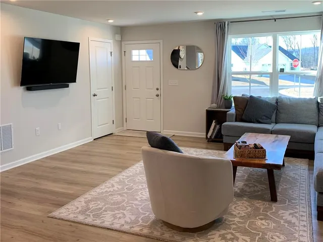 $325,000 | 2 Solstice Boulevard Northwest, Rome, GA 30165