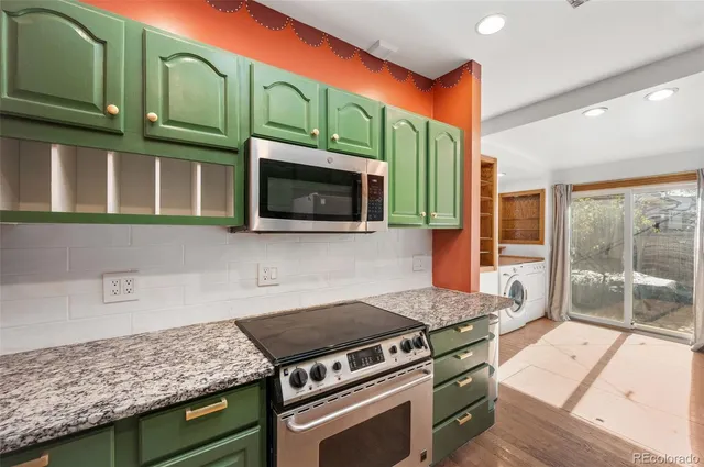 $2,125 | 326 East Dakota Avenue, Denver, CO 80209