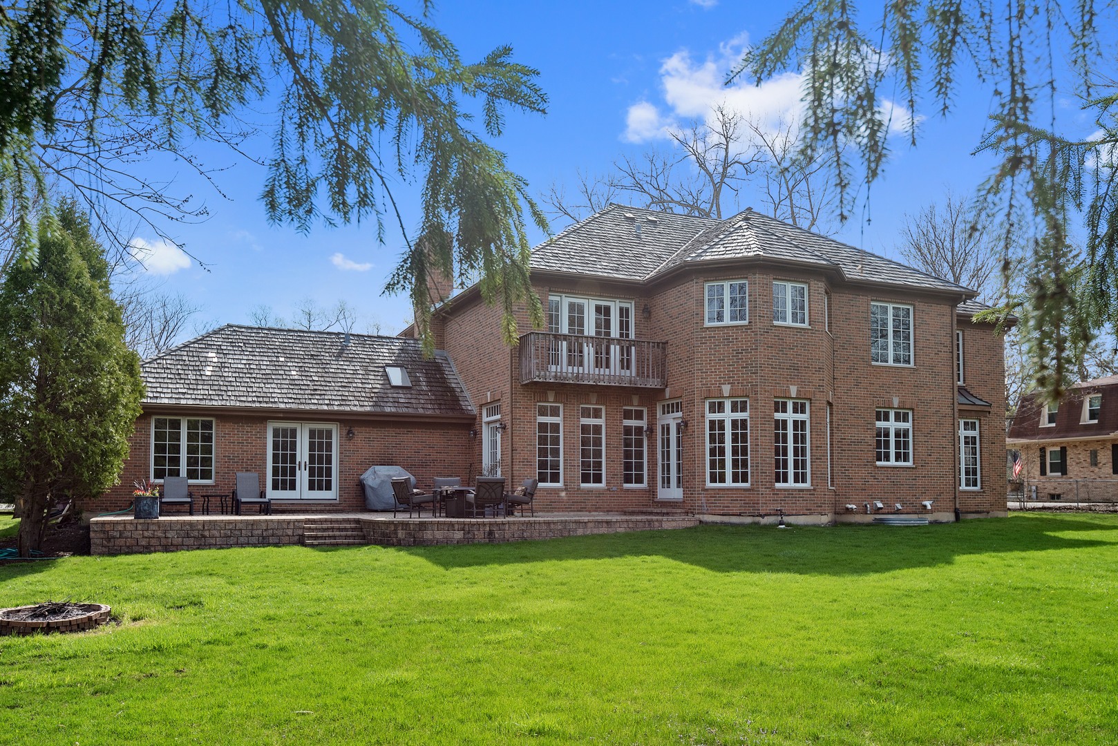 1830 Telegraph Road Lake Forest, IL 60045 - Photo 32 of 33 a front view of a house with garden