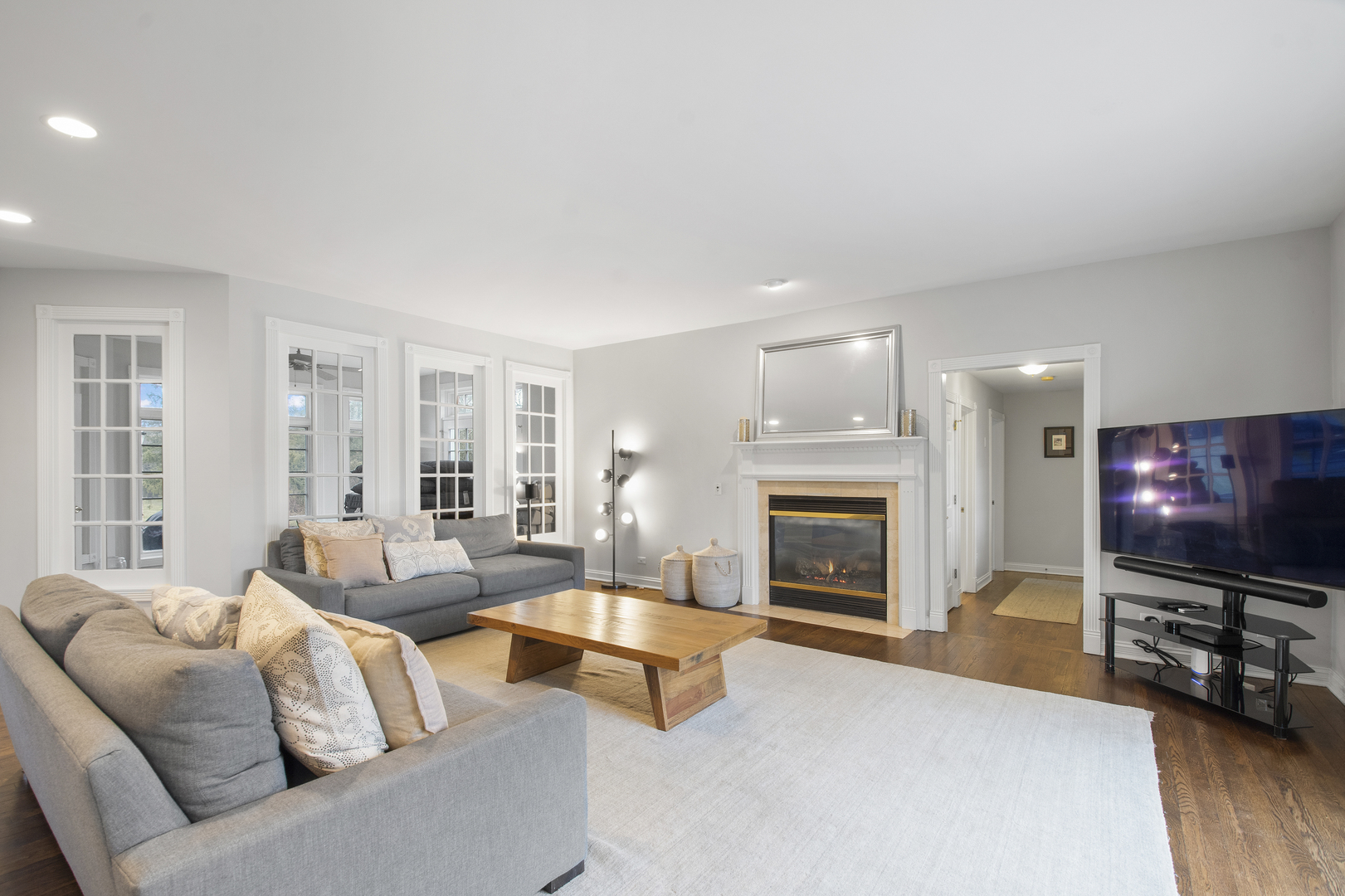 1830 Telegraph Road Lake Forest, IL 60045 - Photo 6 of 33 a living room with furniture fireplace and flat screen tv