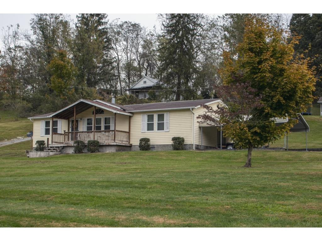 13417 Indian Run Road Glade Spring, VA 24340 - Photo 2 of 13 Photo 2