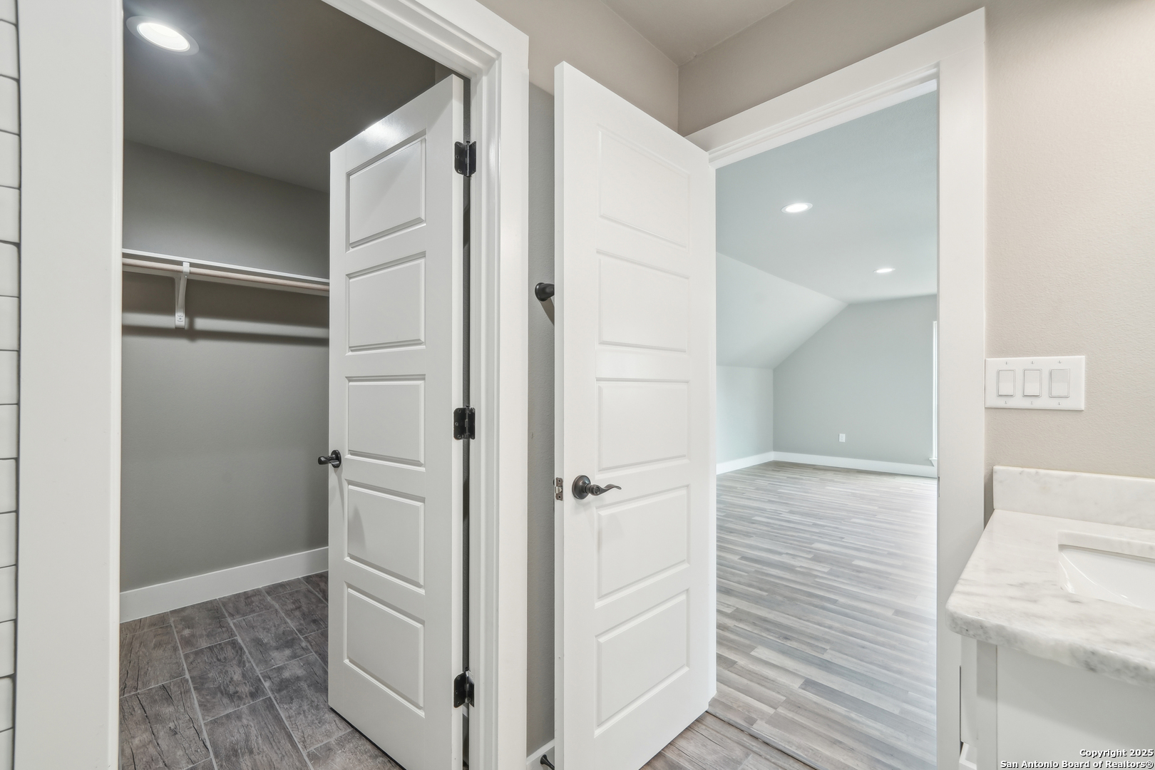 205 Patchwork Corners Poteet, TX 78065 - Photo 23 of 42