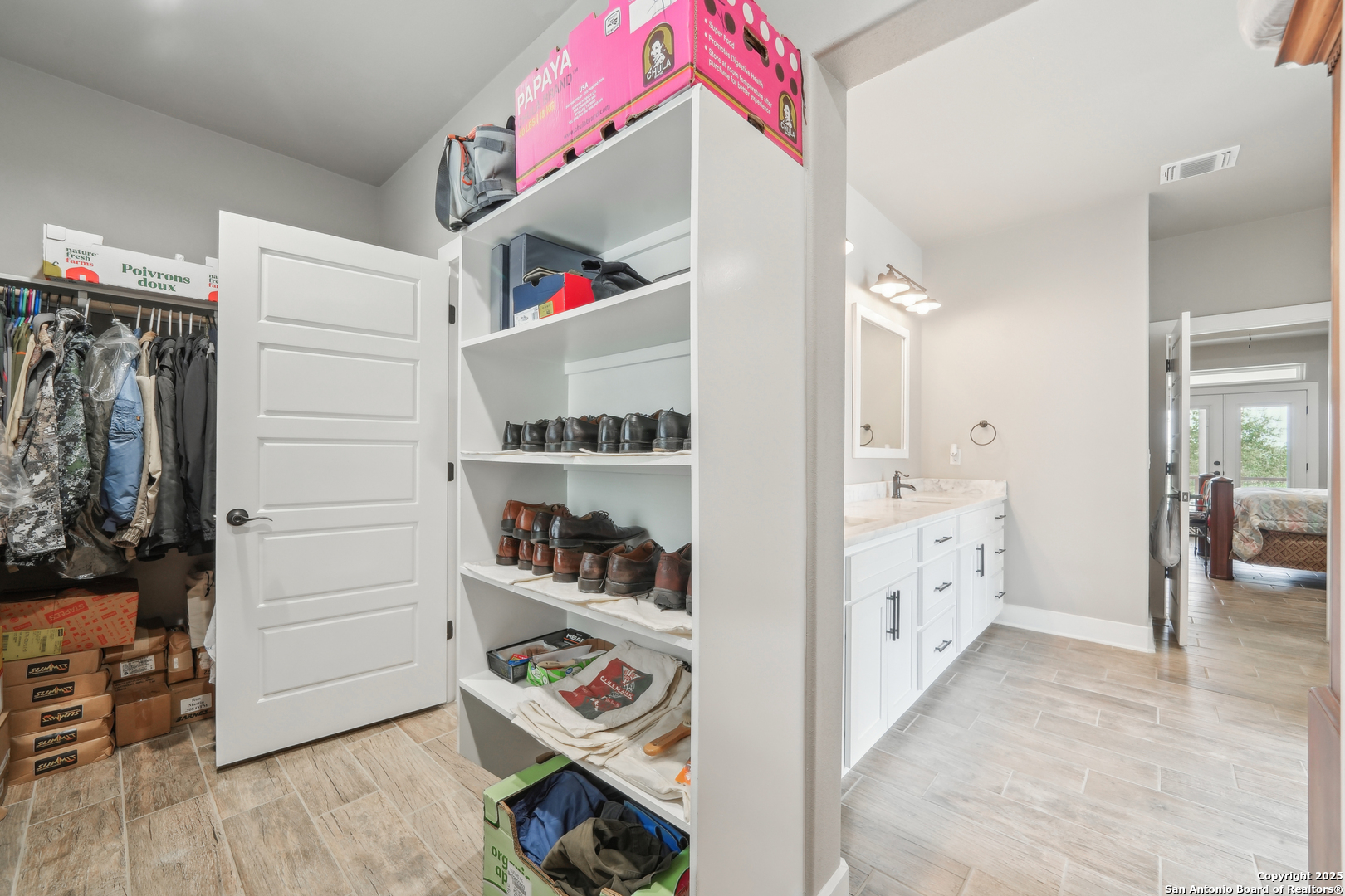 205 Patchwork Corners Poteet, TX 78065 - Photo 28 of 42