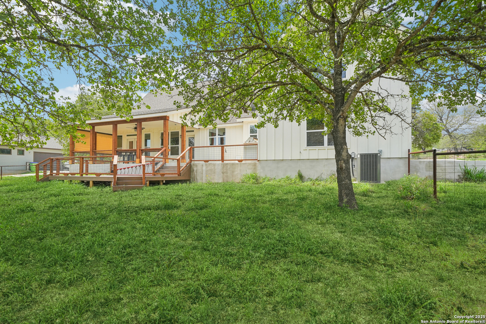 205 Patchwork Corners Poteet, TX 78065 - Photo 39 of 42