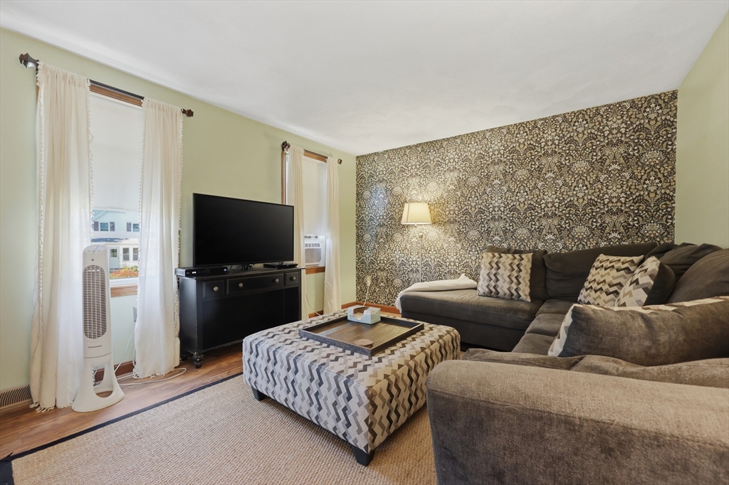 251 Totman Road Lowell, MA 01854 - Photo 4 of 40 Gallery Image 4