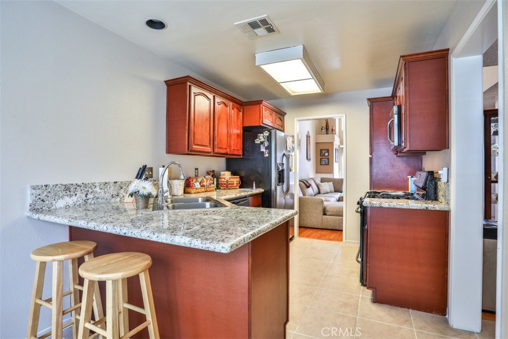 7331 Belpine Place, Unit 30 Rancho Cucamonga, CA 91730 - Photo 8 of 42