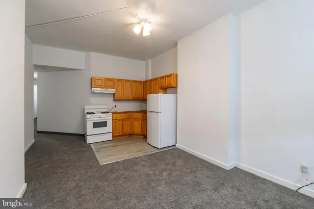 $1,100 | 2023 South 20th Street, Unit 1, Philadelphia, PA 19145