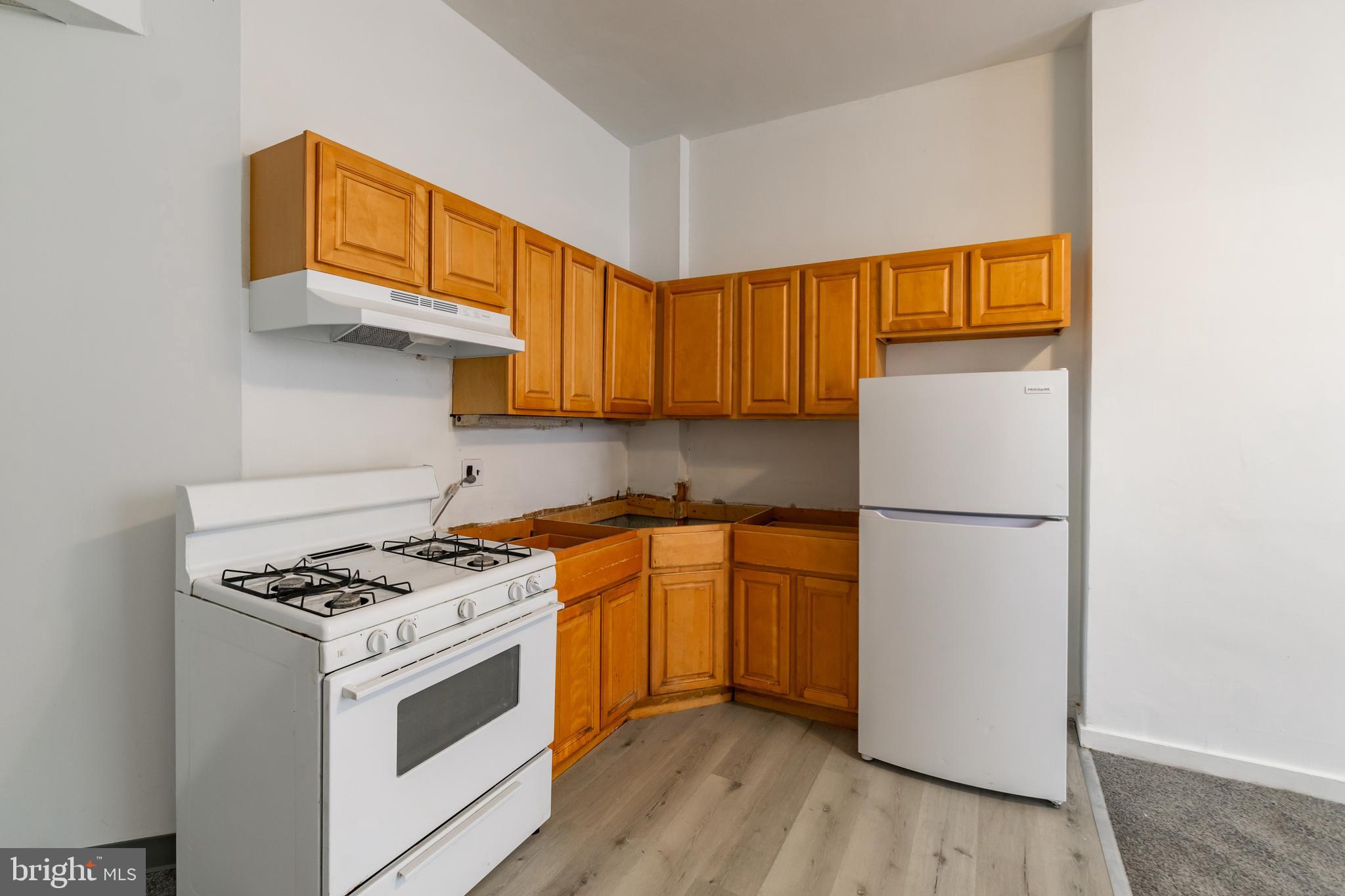 2023 South 20th Street, Unit 1 Philadelphia, PA 19145 - Photo 5 of 16