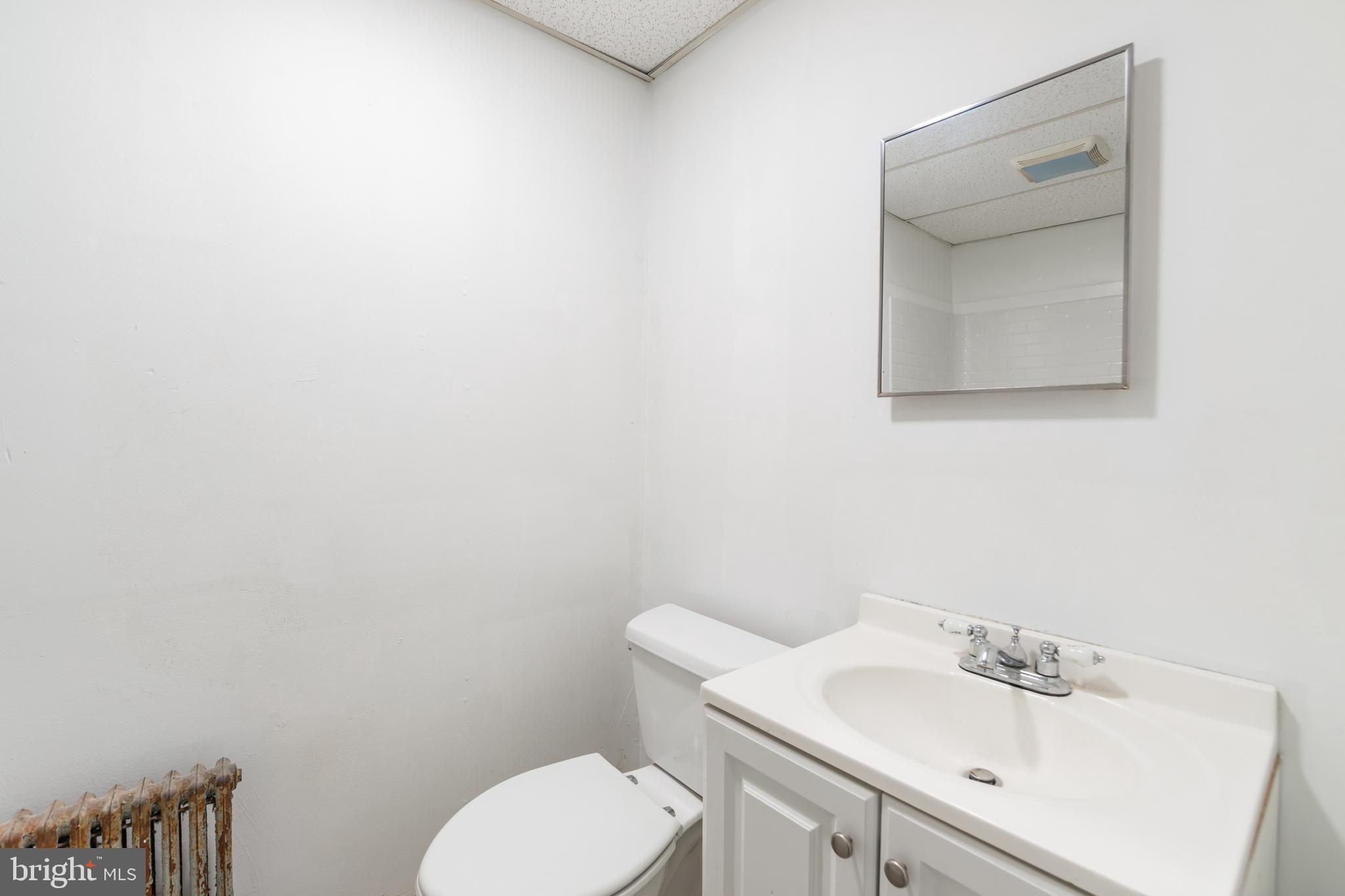 2023 South 20th Street, Unit 1 Philadelphia, PA 19145 - Photo 10 of 16