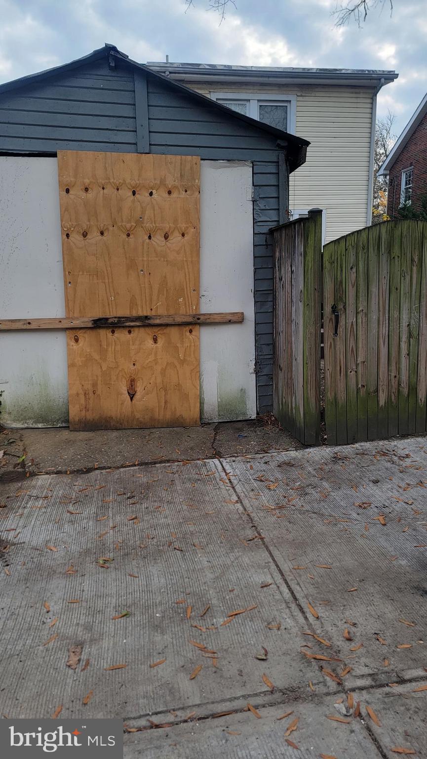 419 Oneida Place Northwest Washington, DC 20011 - Photo 62 of 63