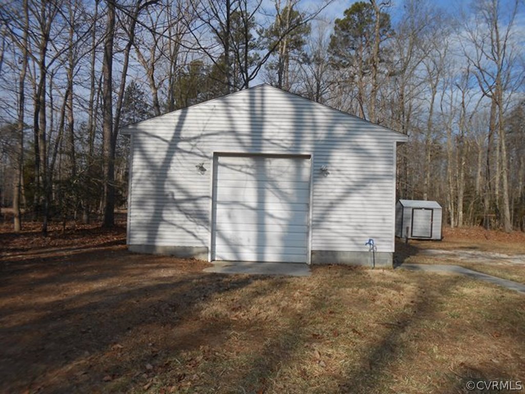 8140 Graves Road Petersburg, VA 23803 - Photo 2 of 13 Gallery Image 2