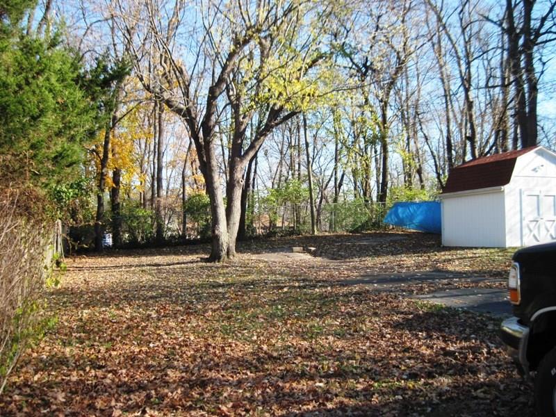 3229 South Brill Road Indianapolis, IN 46227 - Photo 6 of 8 Gallery Image 6