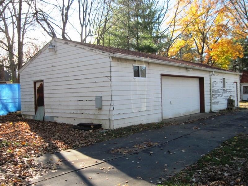 3229 South Brill Road Indianapolis, IN 46227 - Photo 7 of 8 Gallery Image 7
