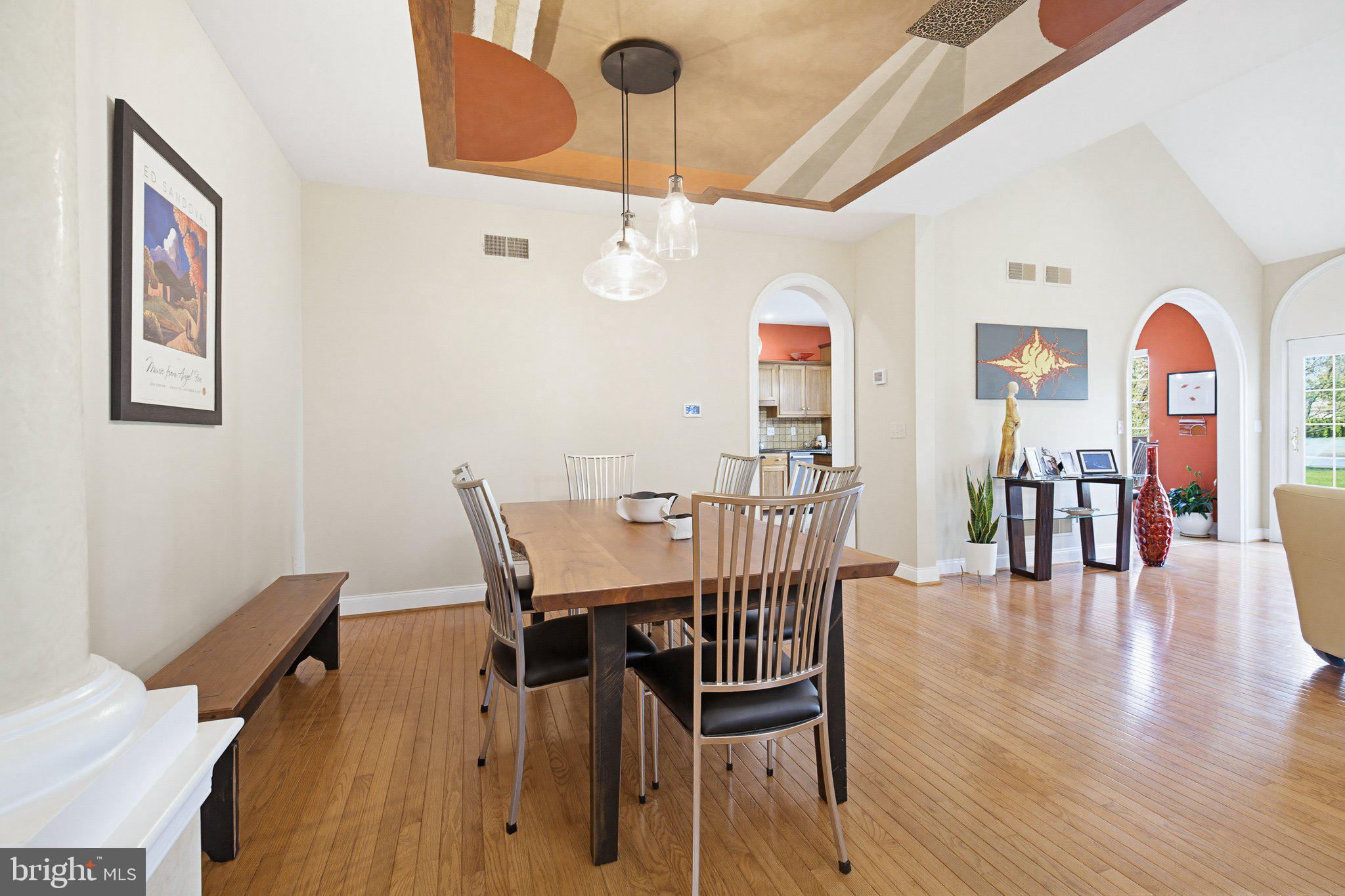 704 Woodfield Drive Lititz, PA 17543 - Photo 16 of 44 Dining Room